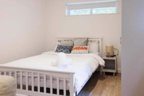 Beautiful 3BR in Belfast CityCtr