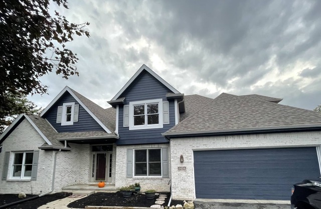 Beautiful 4 Bed, Game Room, Fire Pit, Backyard