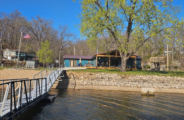 Updated 4 bedroom 2 bathroom lakeside cabin with large dock for rent.