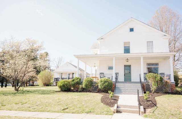 Beautiful 4 Bedroom, 2 Bath Home in Victoria, VA