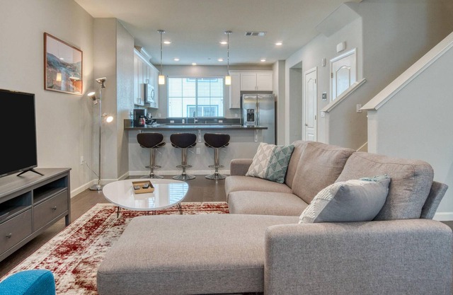 Beautiful 4BR Condominium in San José
