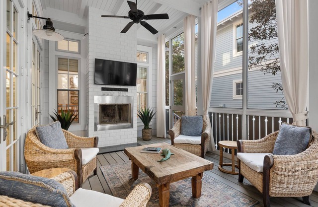 Beautiful 5 Bedroom, 5 Bath Watercolor Home in Prime Location