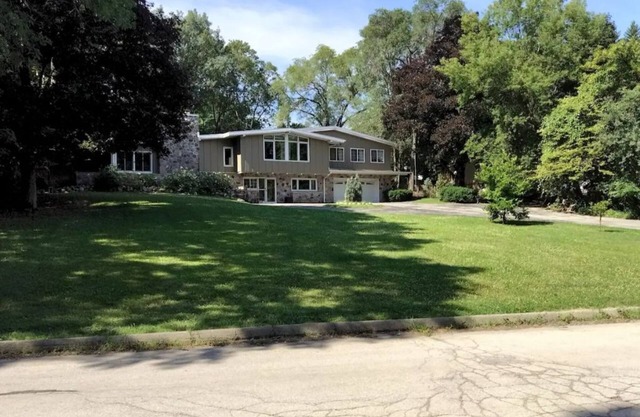 Beautiful 6 bedroom with Heated Pool & Jacuzzi