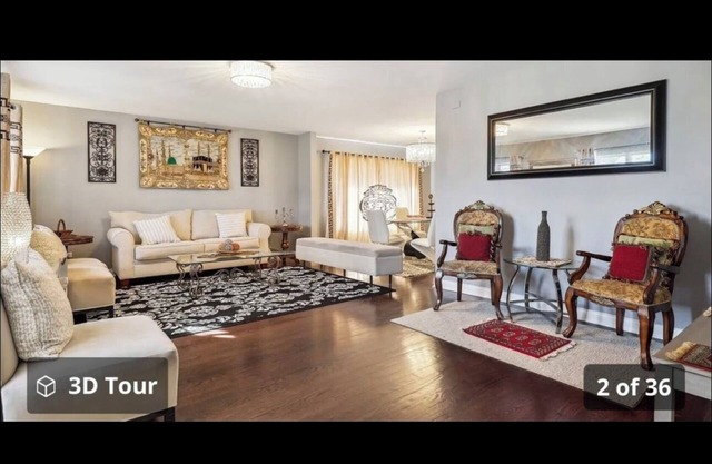 Beautiful 6000 sq ft Castle House with 4-bedroom in Chicago