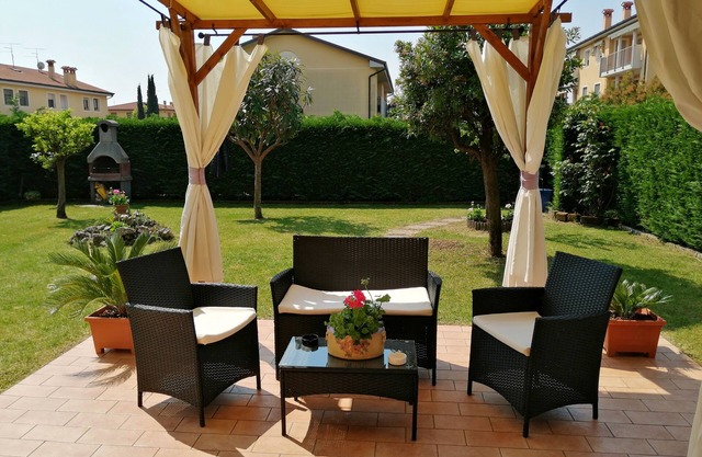 Schöne Wohnung mit Garten unweit vom Gardasee