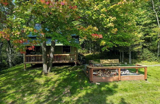 Beautiful Adirondack Cabin Resort 365/days of Outdoor Family Fun!