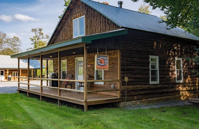 Schöne Adirondack Mtn. Cabin Rentals 365 / Tagen im Freien Family Fun!