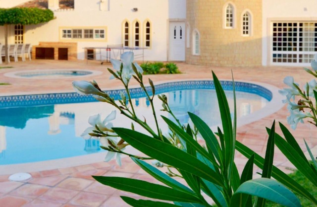 Beautiful Algarve Villa | 6 Bedrooms | Villa Albuferia da Silva | Private Swimming Pool & Lovely Outdoor Kitchen | Albufeira
