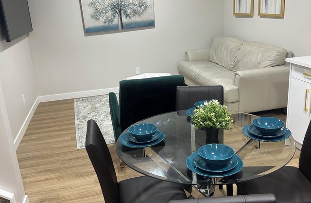 Beautiful and Cozy brand new 2-bedroom basement suite with WiFi in Edmonton