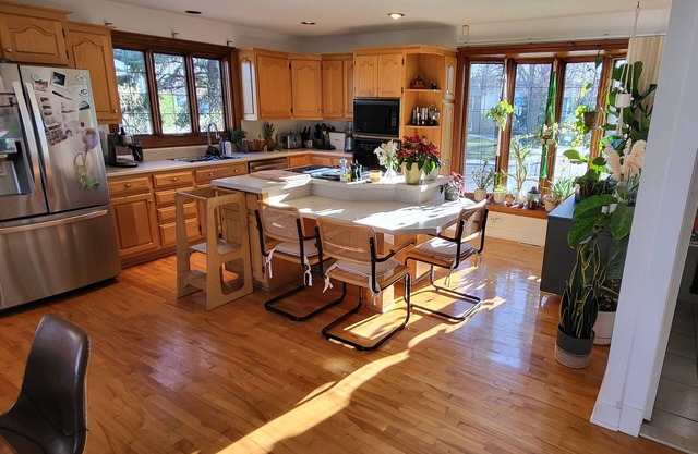 Beautiful and cozy house on the south shore of Montreal, Longueuil Québec,