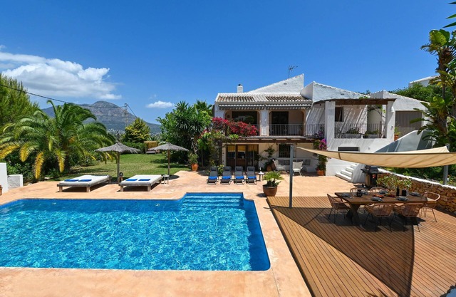Schöne und romantische Villa mit privatem Pool in Javea, Costa Blanca, Spanien für 6 Personen