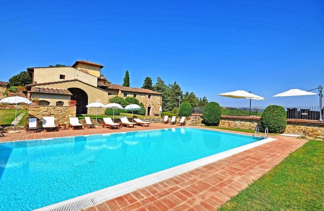 Wohnung mit Pool, Klimaanlage, W-LAN, TV, Haustiere erlaubt, Parkplatz, bei Greve In Chianti