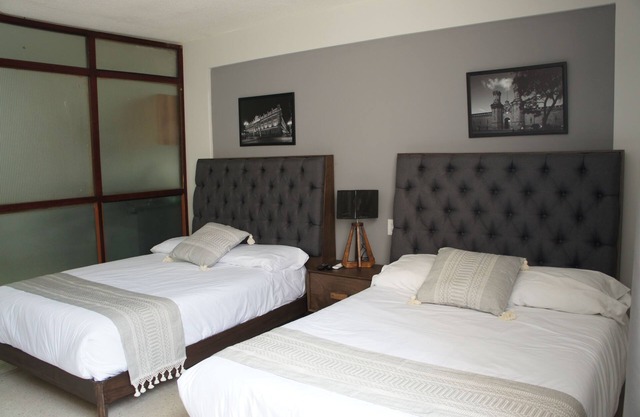 Beautiful Apartment in the Historic Center 203
