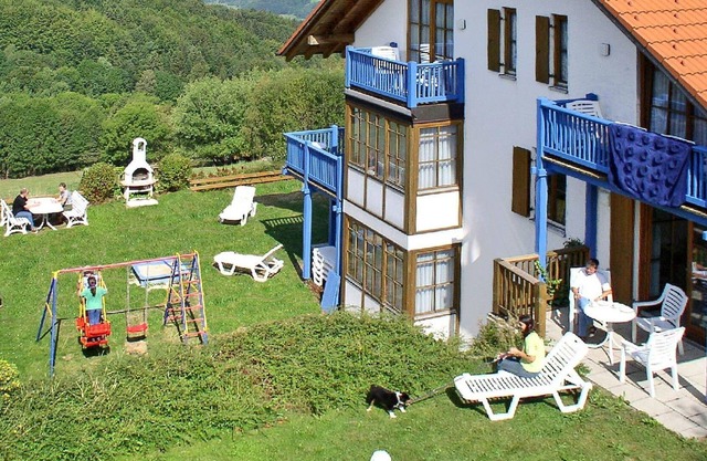 Schöne Wohnung für 4 Gäste mit W-LAN, TV, Balkon, Haustiere erlaubt und Parkplatz