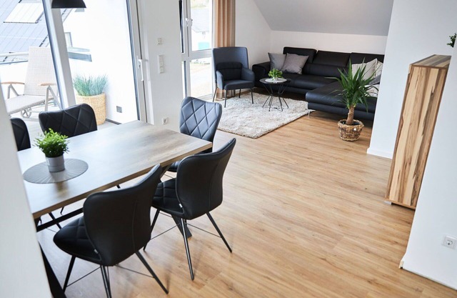 Angenehme Wohnung für 4 Gäste mit W-LAN, TV, Balkon, Haustiere erlaubt und Parkplatz