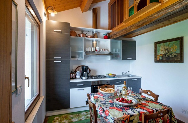 Angenehme Wohnung für 5 Gäste mit W-LAN, Pool, TV, Haustiere erlaubt und Parkplatz