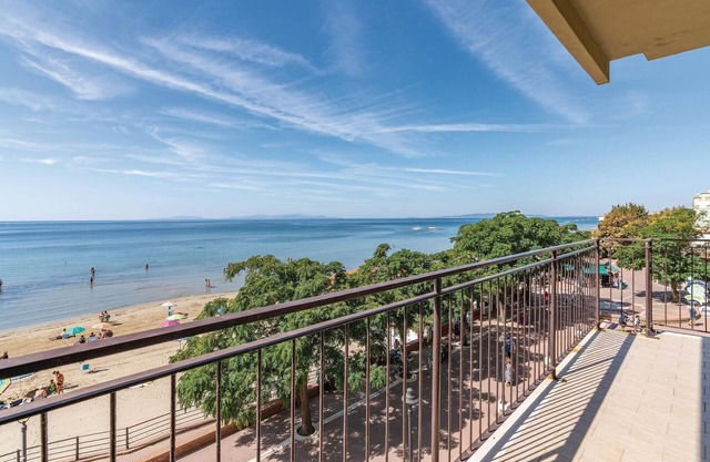 Schöne Wohnung in Follonica (GR)