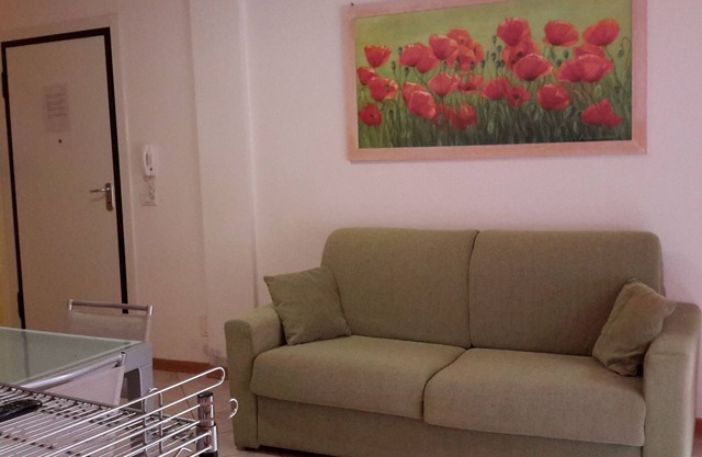 Schöne Wohnung mit Garten und Galerien am Meer