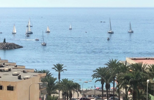 BEAUTIFUL APARTMENT IN AGUADULCE IN FRONT OF THE BEACH