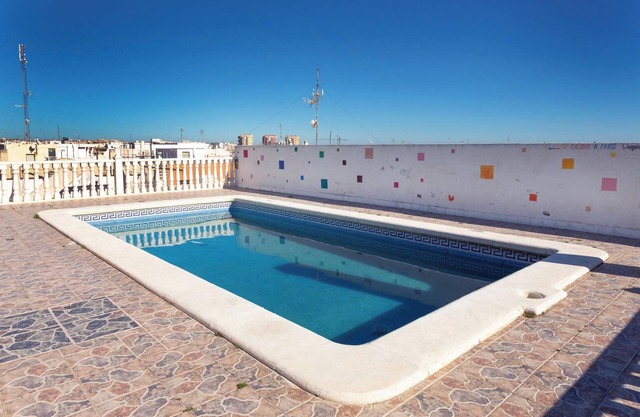 Schöne Ferienwohnung "Navgts5p33-1" in Strandnähe mit Pool, Klimaanlage und Terrasse
