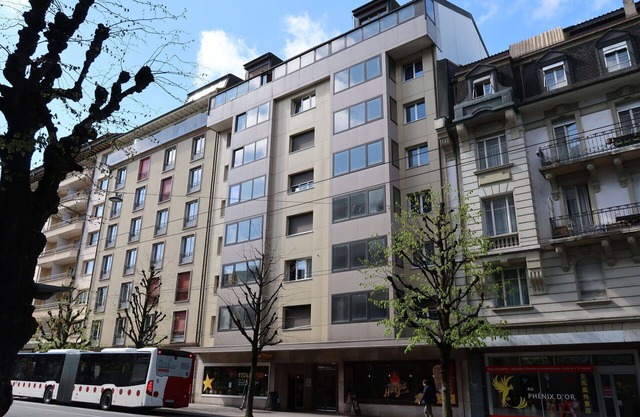 Angenehme Wohnung für 4 Leute mit W-LAN, TV, Innenhof und Parkplatz