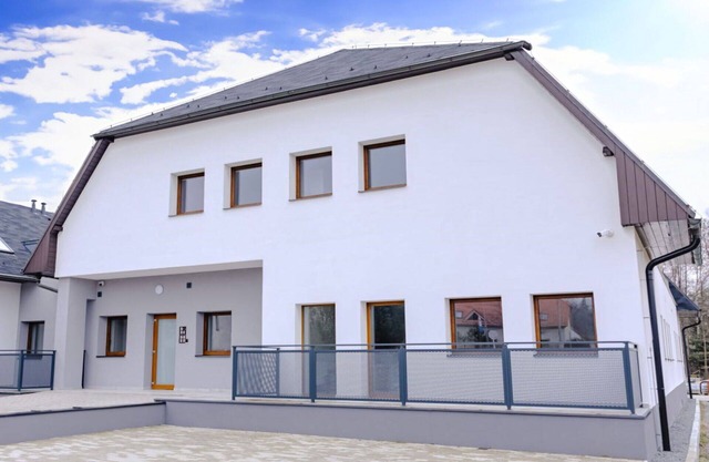 Gemütliche Wohnung für 5 Gäste mit W-LAN, TV, Terrasse, Panoramablick und Parkplatz