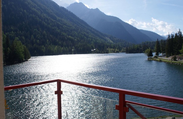 Schöne Wohnung für 4 Personen mit atemberaubender Aussicht auf den See Champex
