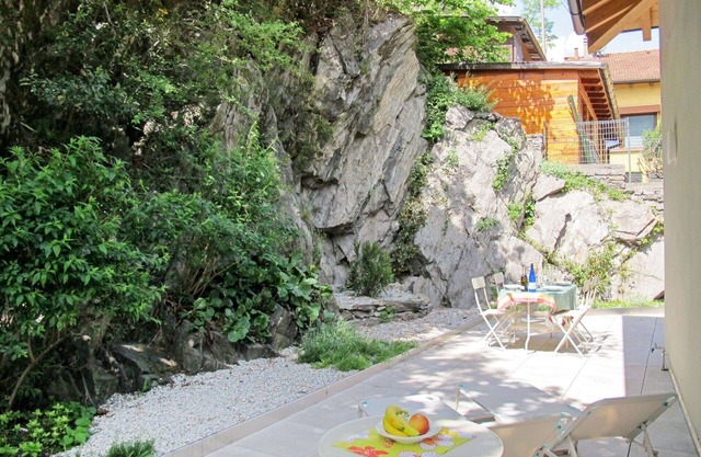 Schöne Wohnung für 4 Leute mit W-LAN, TV, Terrasse, Haustiere erlaubt und Parkplatz