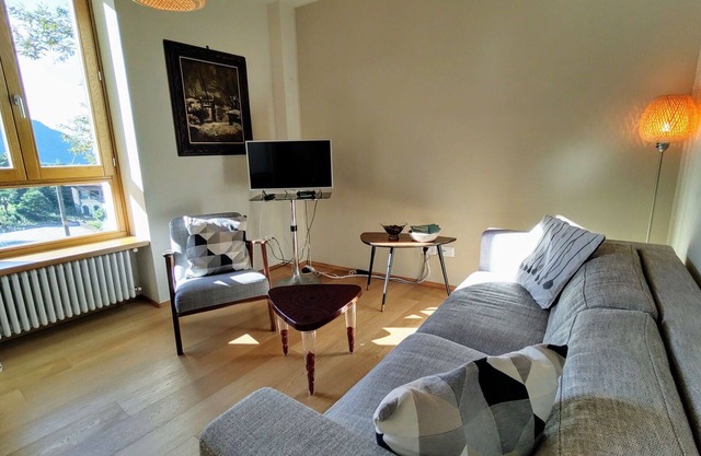 Angenehme Wohnung für 4 Gäste mit W-LAN, TV, Terrasse, Haustiere erlaubt und Parkplatz