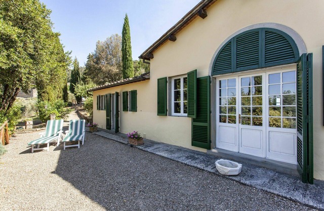 Schöne Wohnung für 2 Personen mit Pool, Klimaanlage, W-LAN, TV, Panoramablick und Parkplatz