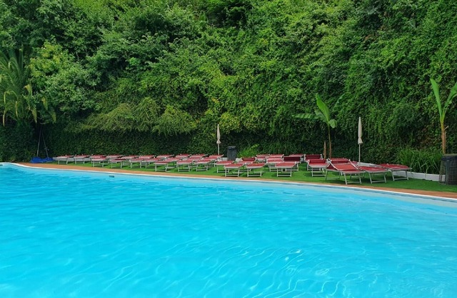Schöne Wohnung in Roma mit Gemeinschaftspool