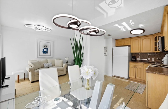 Beautiful Apartment in the Heart of Miami Apt 8