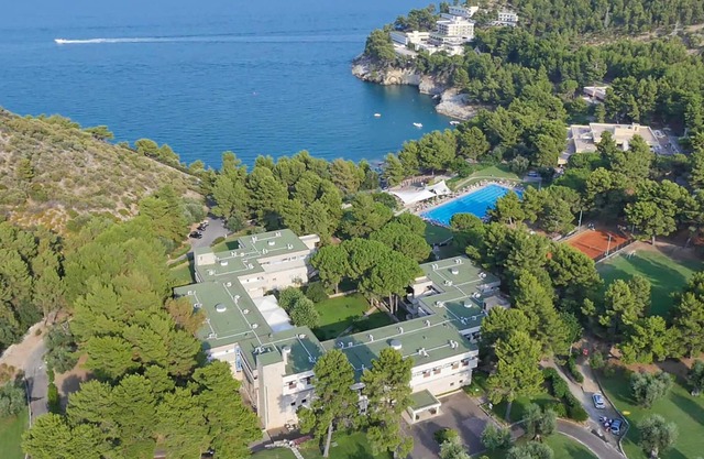 Beautiful apartment in warm ambience not far from the coast.