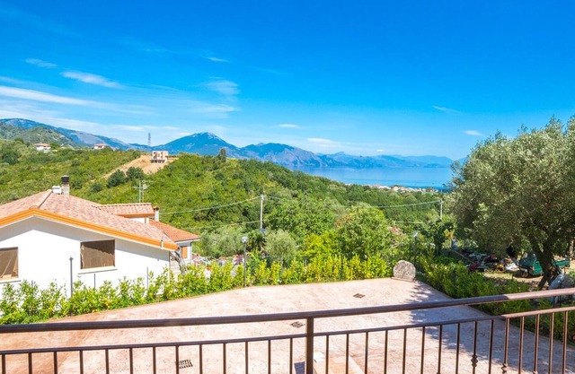 Beautiful Apartment in Policastro Bussentino With 3 Bedrooms and Wifi