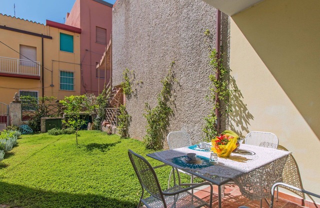 Angenehme Wohnung für 4 Personen mit W-LAN, TV, Terrasse und Parkplatz