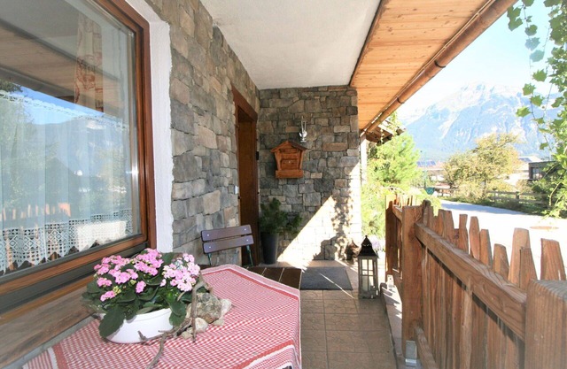 Gemütliche Wohnung für 4 Gäste mit W-LAN, TV, Terrasse und Parkplatz