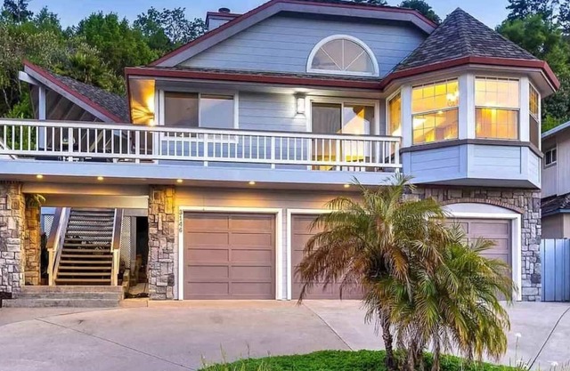Beautiful Bay House With Valley Views Near SF/Napa
