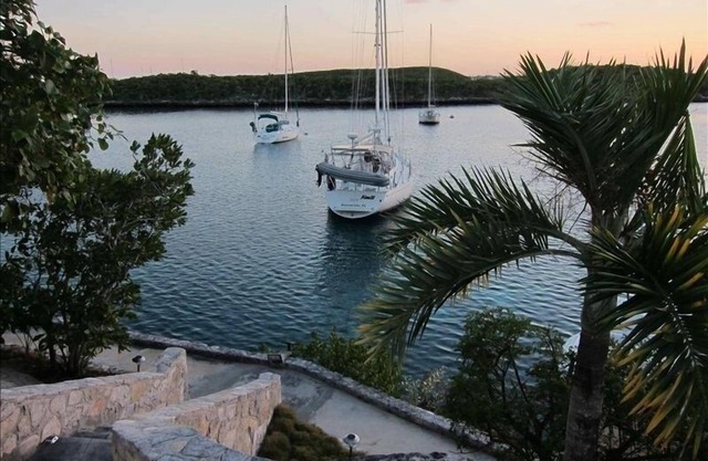 Beautiful Beach Eco-Cottage auf Stocking Island