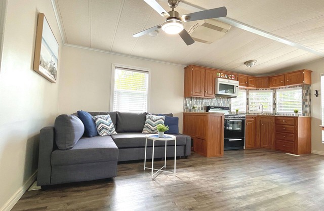 Beautiful Beach Home at Sherkston Shores Port Colborne