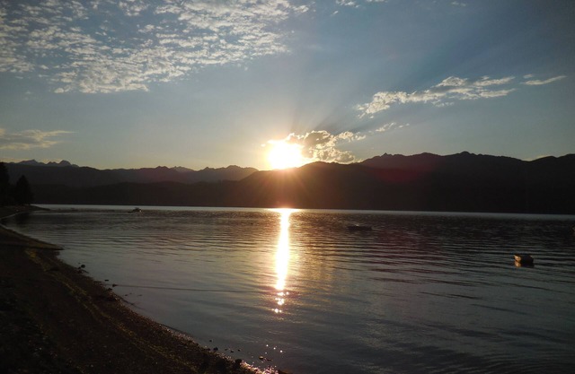 Hermosa casa frente a la playa en Hood Canal