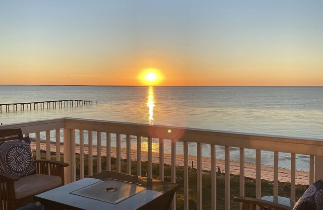 Beautiful "Bella" Beach House in Carrabelle
