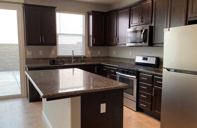 Beautiful Bellevue Ranch Home-Near UC Merced