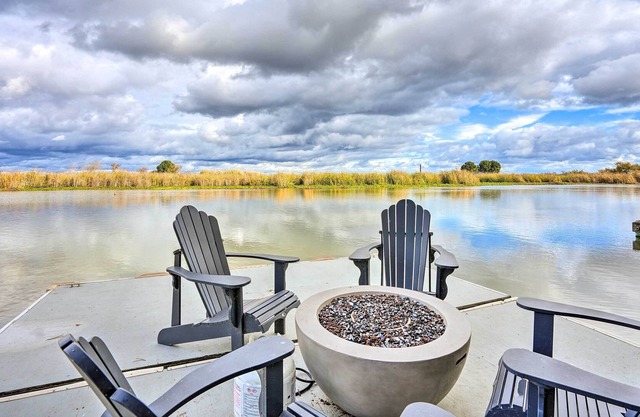 Beautiful Bethel Island Retreat w/ Boat Dock!