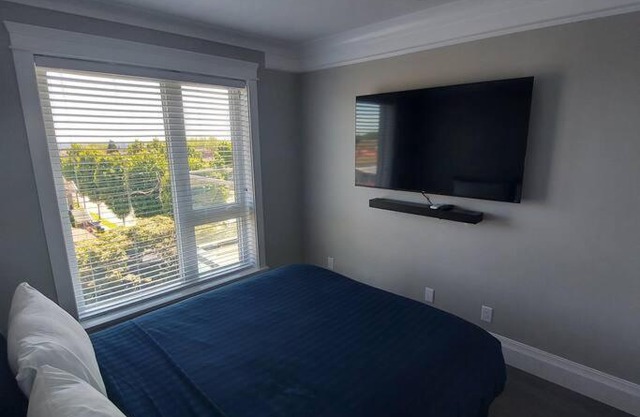 Beautiful Bright 3 Bed Townhouse