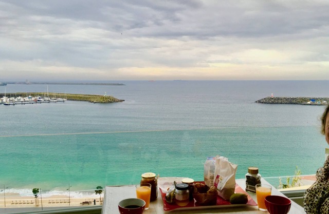 Duplex mit Blick auf die Bucht Sines mit Blick auf Strand Fischerei, Jachthafen