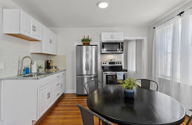 Beautiful Bungalow in PVD!