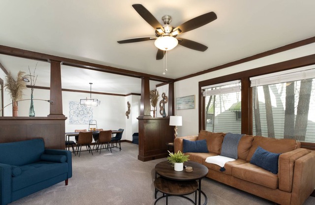 Beautiful Bungalow near Downtown