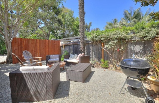 Beautiful Butterfly Beach Homestay, Montecito