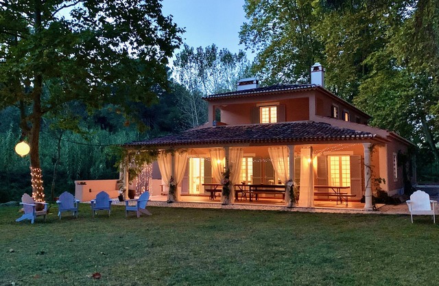 Beautiful Country Villa w/ Speedy WiFi, Office Space, Private Pool & Garden