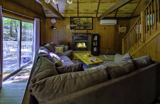 Beautiful cabin in the woods